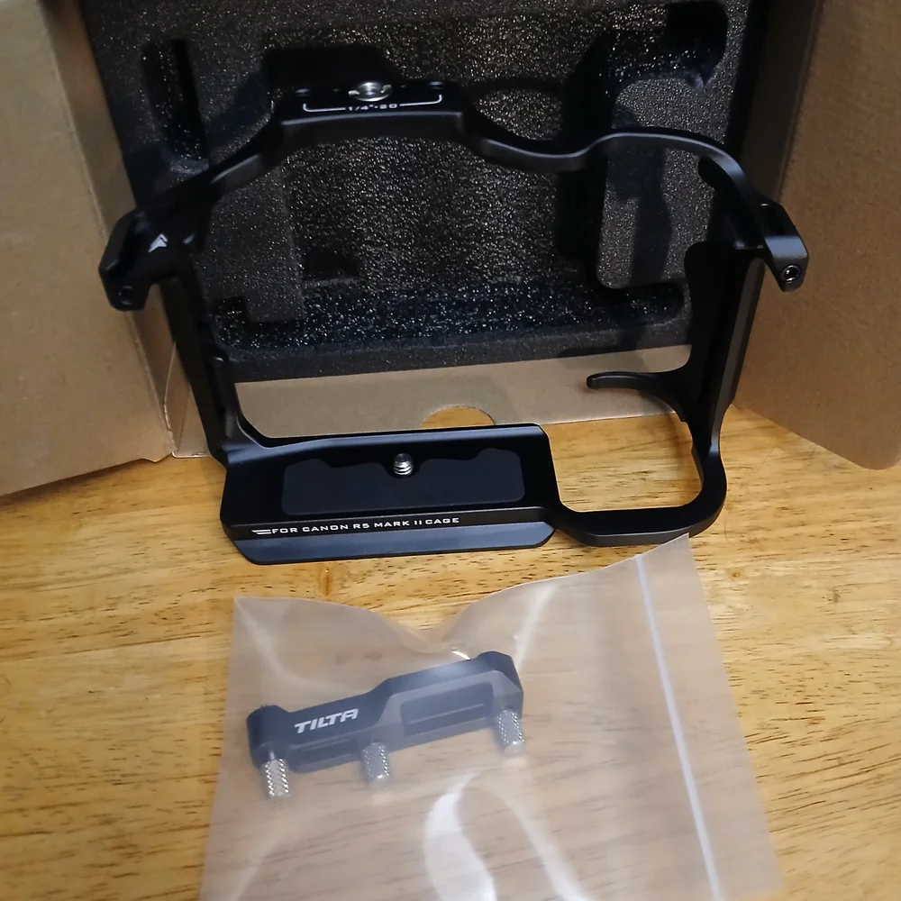 TILT Camera Cage for Canon R5 Mark II - Black